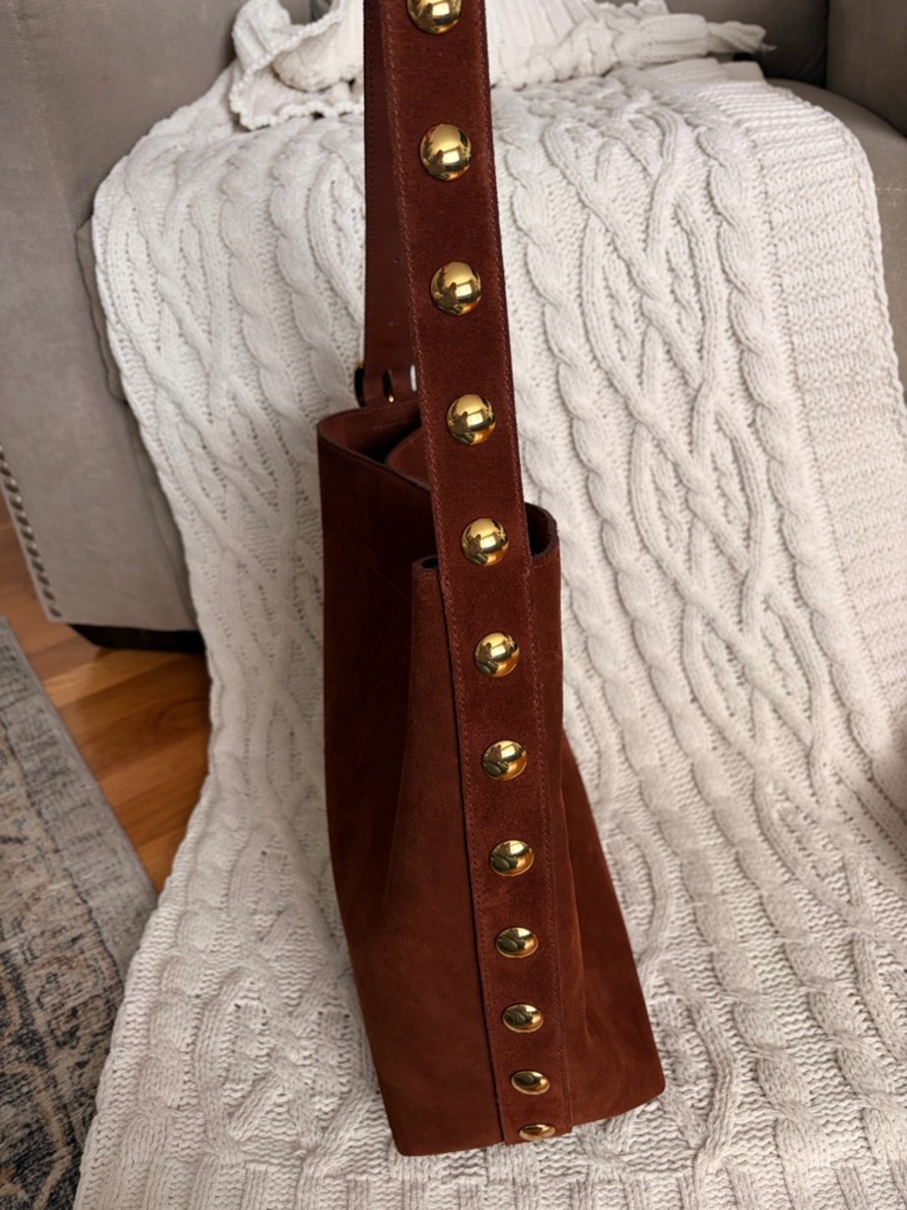 Madewell Suede Bucket Bag with Gold-Stud Shoulder Strap - Picture 3 of 8